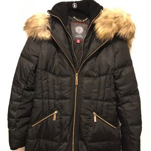 Vince Comuto Black puffer coat